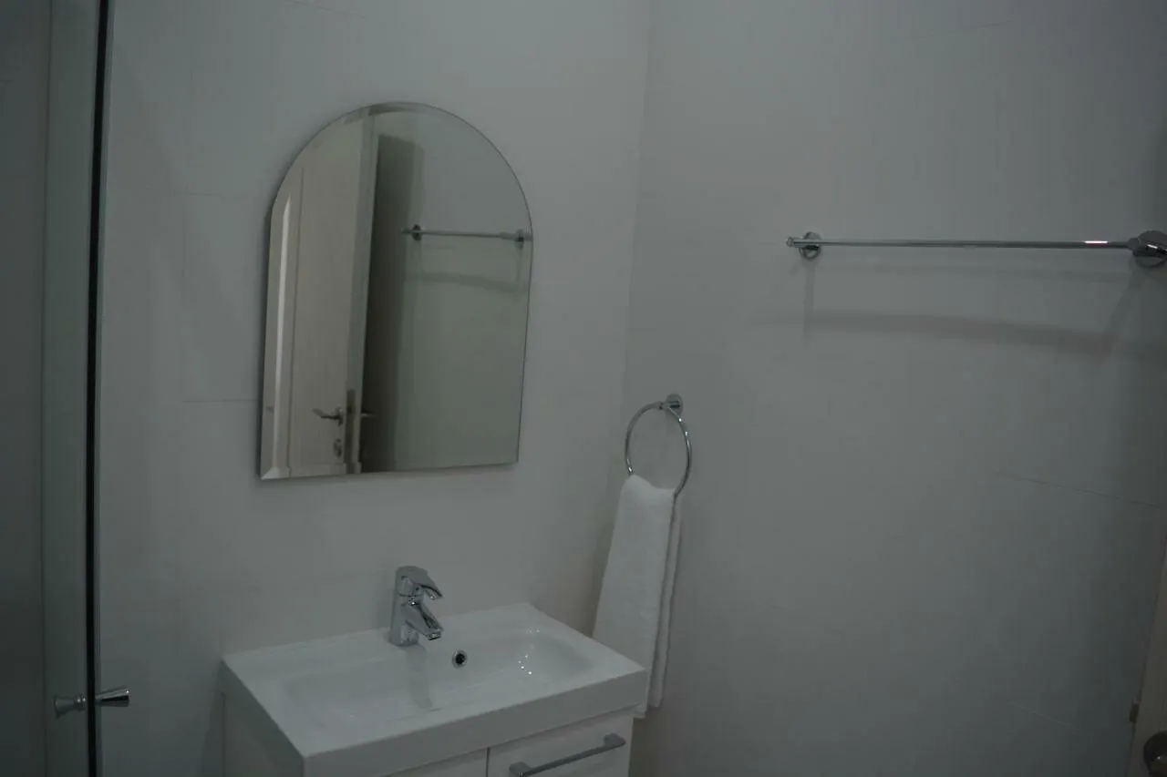 P.L Hermes Studios & Apartments Larnaka