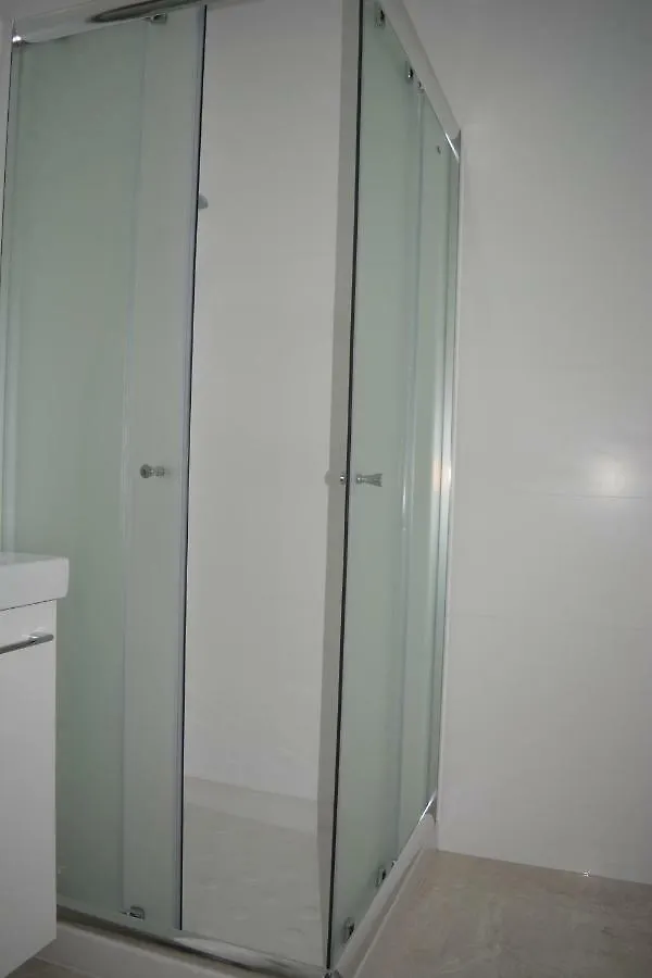 P.L Hermes Studios & Apartments Larnaka